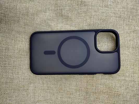 FNTCASE Black iPhone Case - MagSafe Compatible (iPhone 15/14/13)
