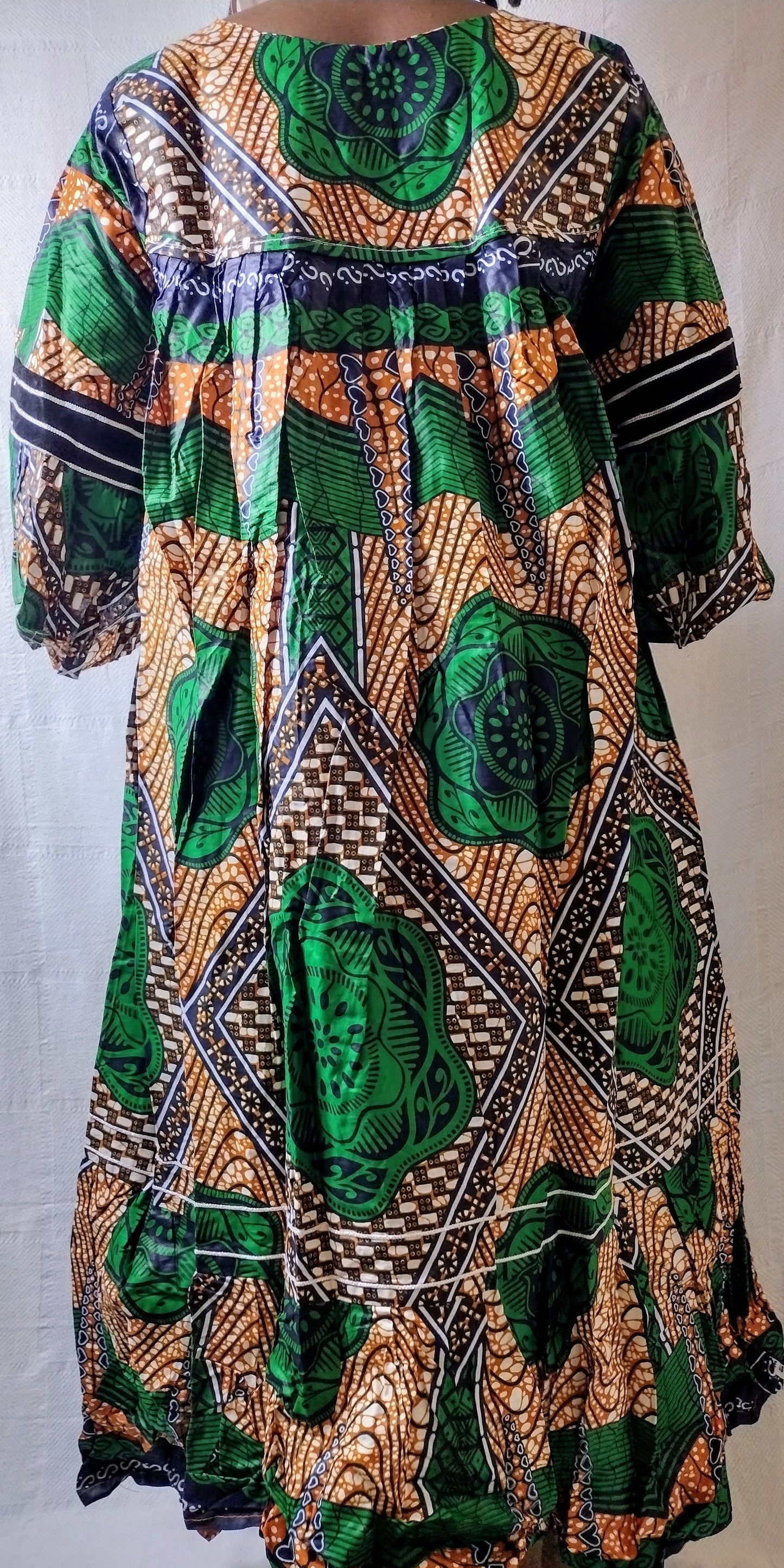 African dress (green)