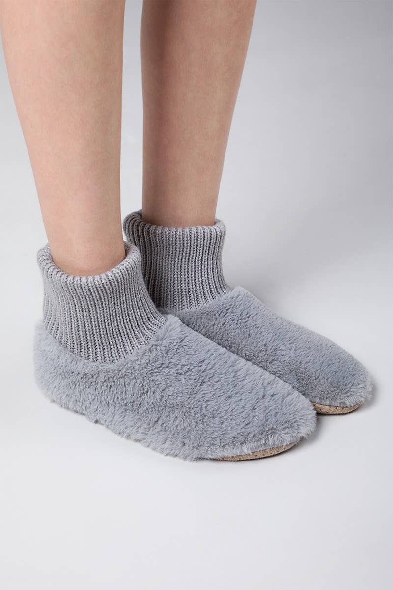 Metallic Ribbed Fur Slippers: Grey(L/Xl)