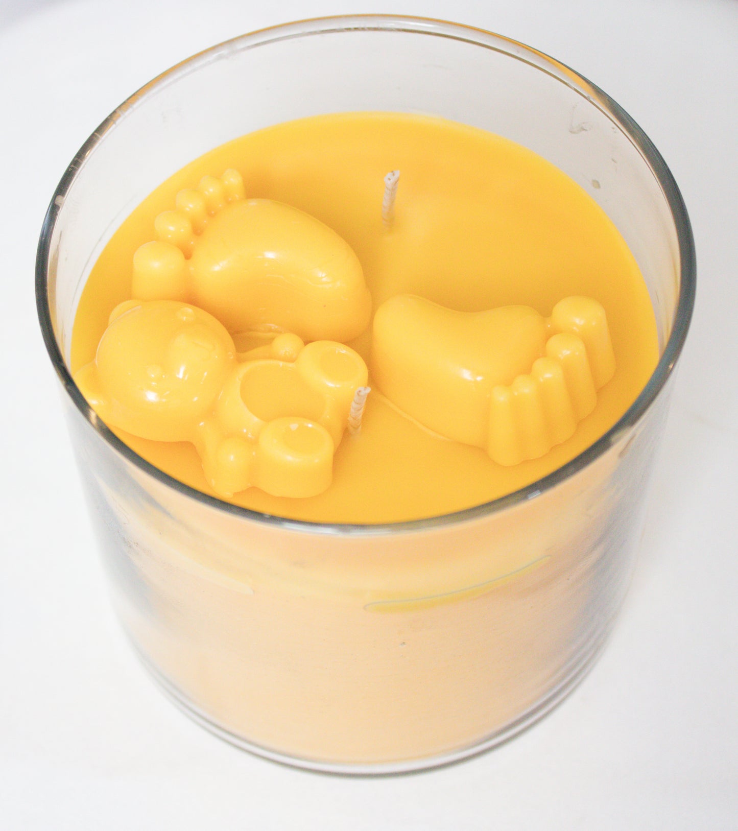 Indulgent Delight: Bourbon Butterscotch Candles