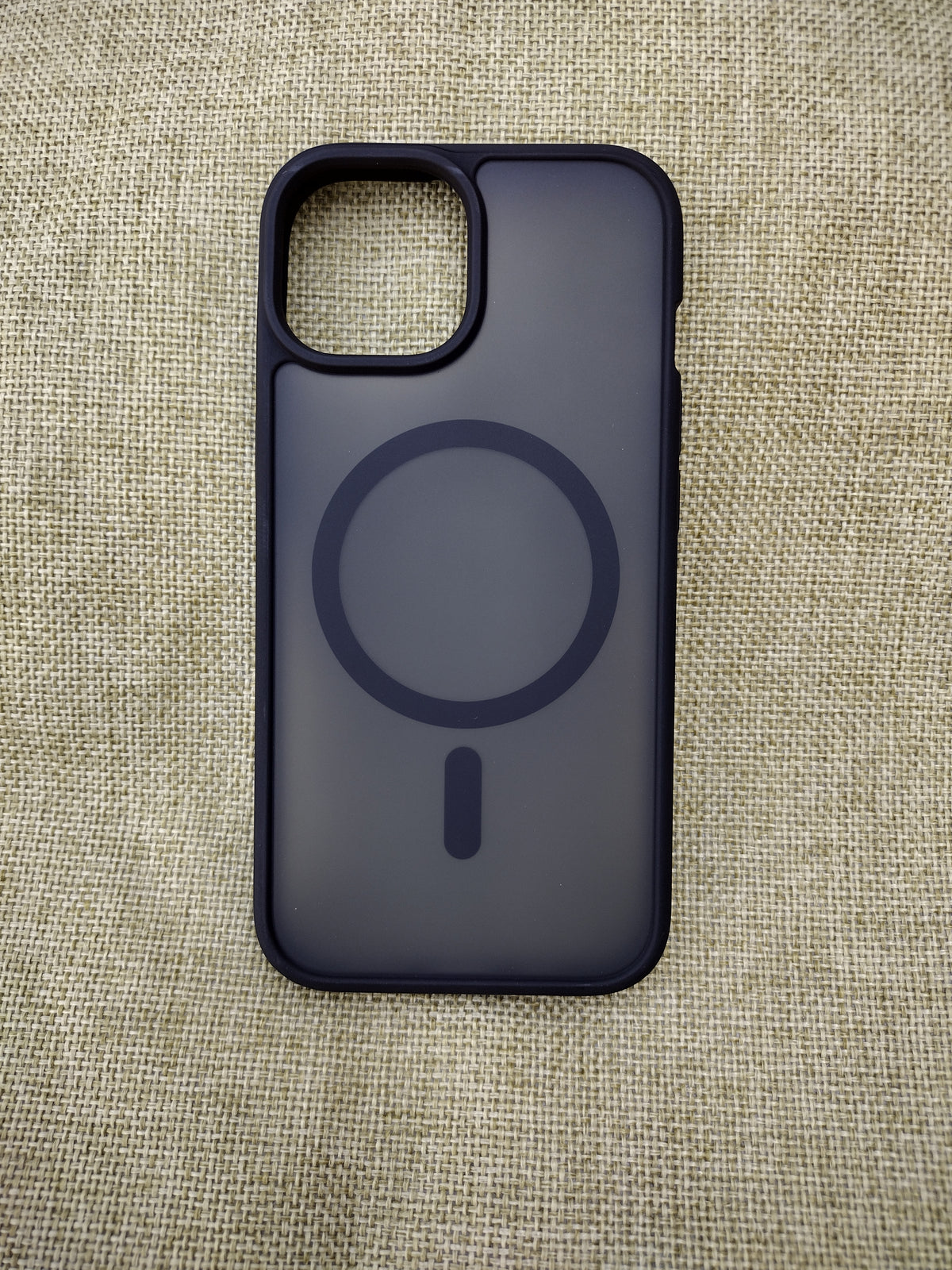 FNTCASE Black iPhone Case - MagSafe Compatible (iPhone 15/14/13)