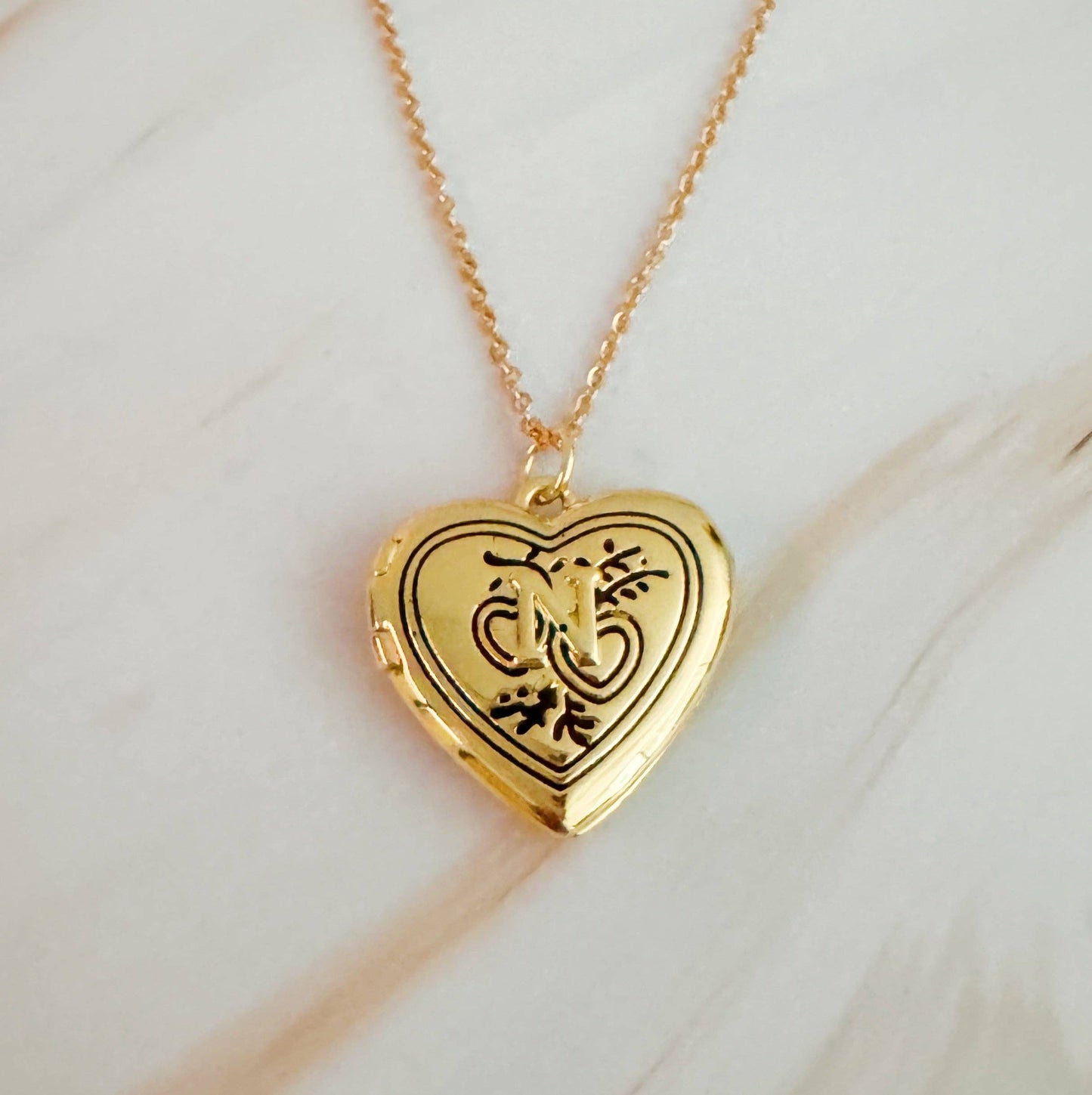 Nostalgic Heart Initial Open Locket Necklace: A
